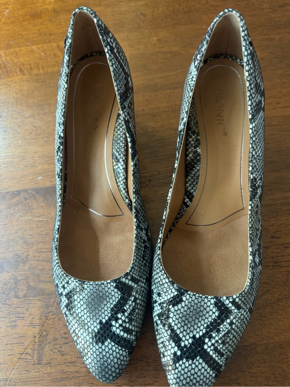 Vionic Snake-Print Pointed-Toe Pumps - Black & White